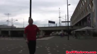 6yy03RymYo0EiIFI.mp4