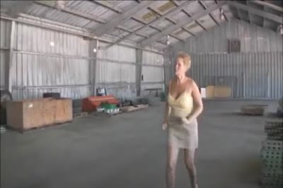 NjiYSeQJUD3F7BaE.mp4