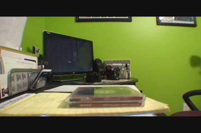 rDuGeTLAkYTQasg0.mp4