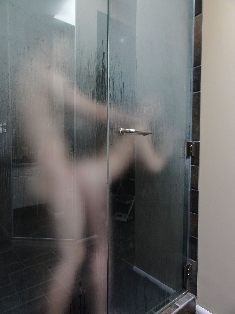 HPmRrtqf8F5igYf0.jpg