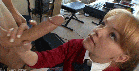 UiZR8rZAv4ElO9WY.gif