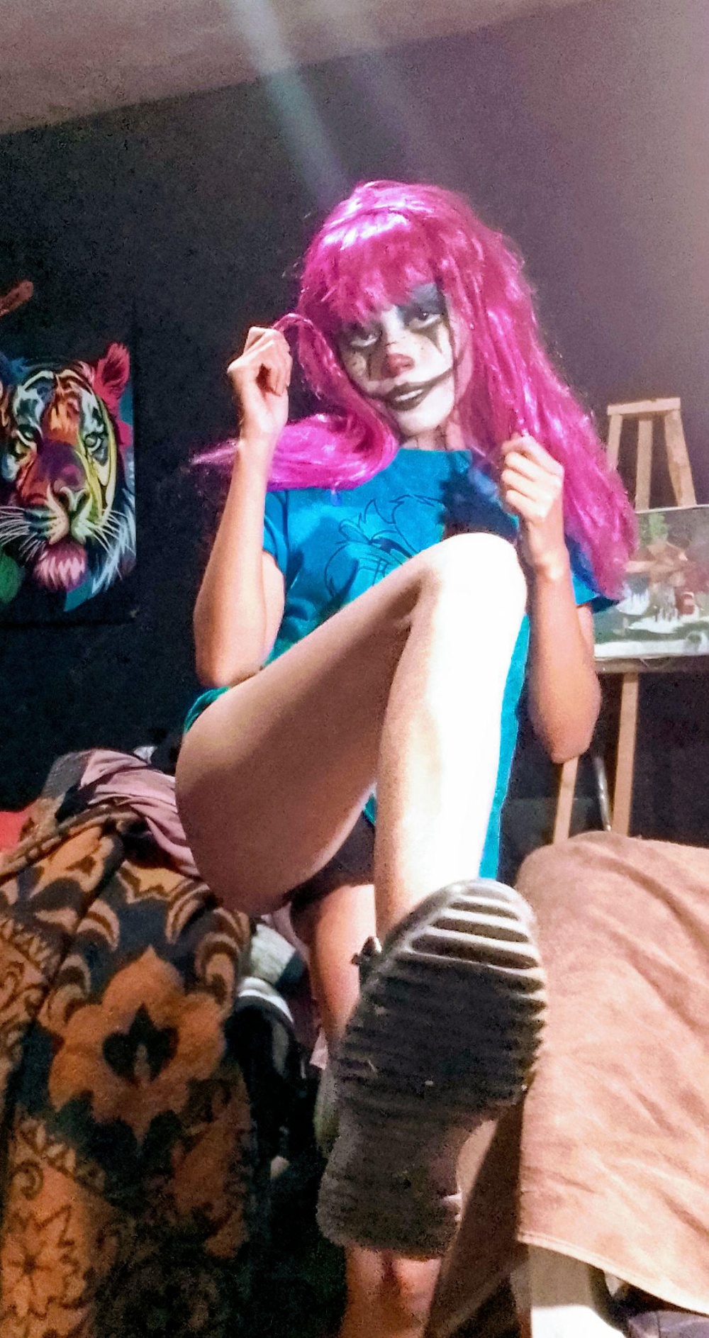 ayBEERMGcg5d8SeT.jpg