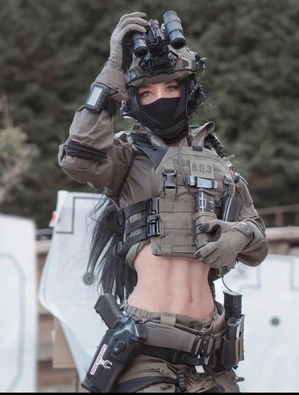 oATq1oDwLilc1zBe.jpg