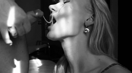 sYJd98c9cO5t4kI5.gif